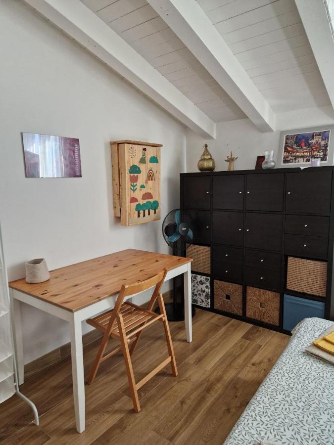 Into The World Apartment Milan Bagian luar foto